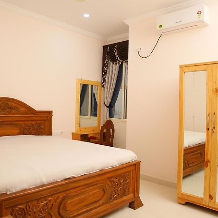 Saba Executive Rooms And Apartments Hyderabad Esterno foto